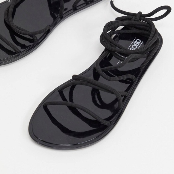 🛑SOLD🛑 Start Sporty Tie Jelly Sandals on Black - Picture 4 of 5